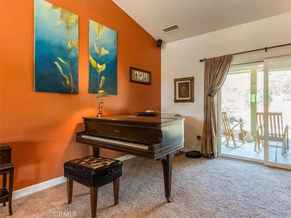 1575 Parkhill Road Santa Margarita, CA 93453