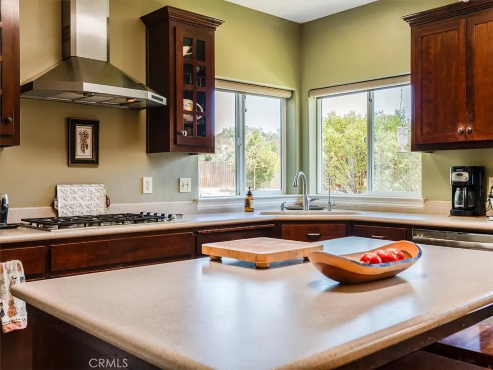 1575 Parkhill Road Santa Margarita, CA 93453