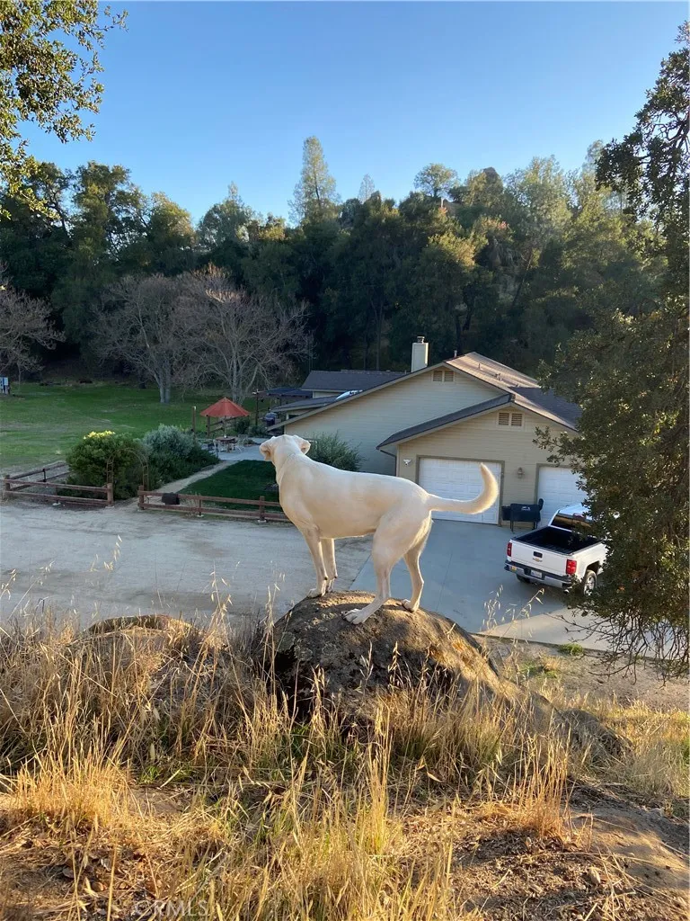 1575 Parkhill Road Santa Margarita, CA 93453
