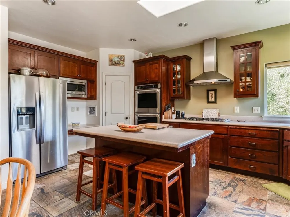1575 Parkhill Road Santa Margarita, CA 93453