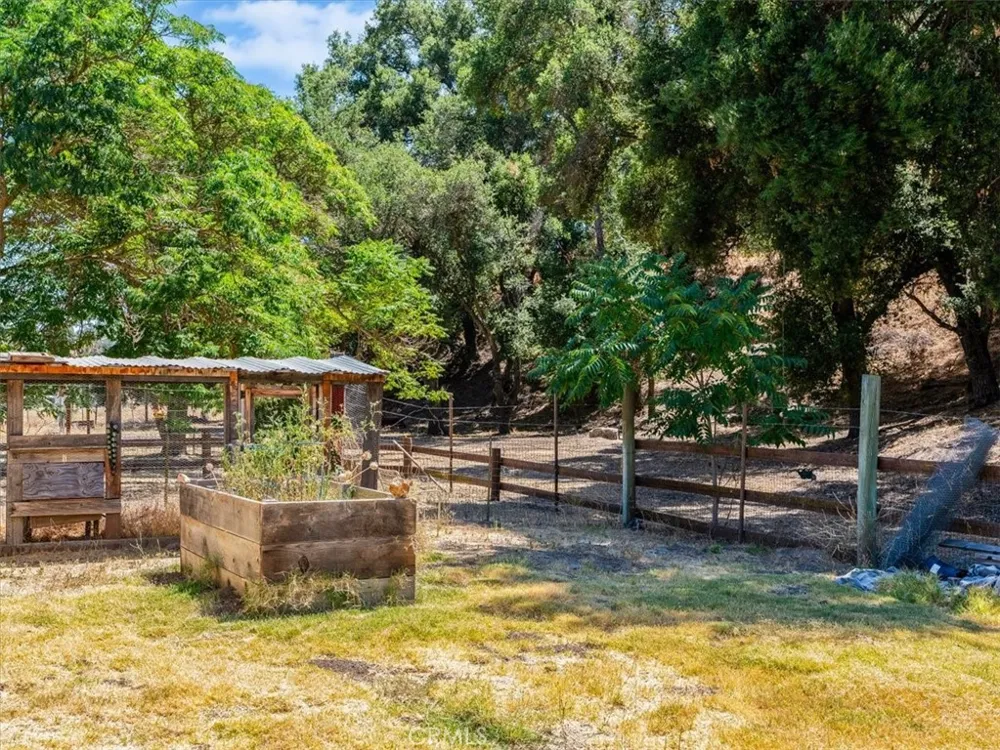 1575 Parkhill Road Santa Margarita, CA 93453