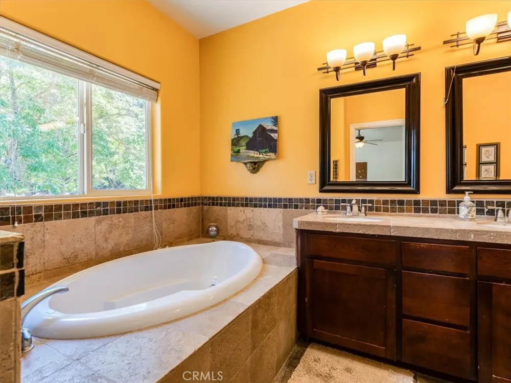 1575 Parkhill Road Santa Margarita, CA 93453
