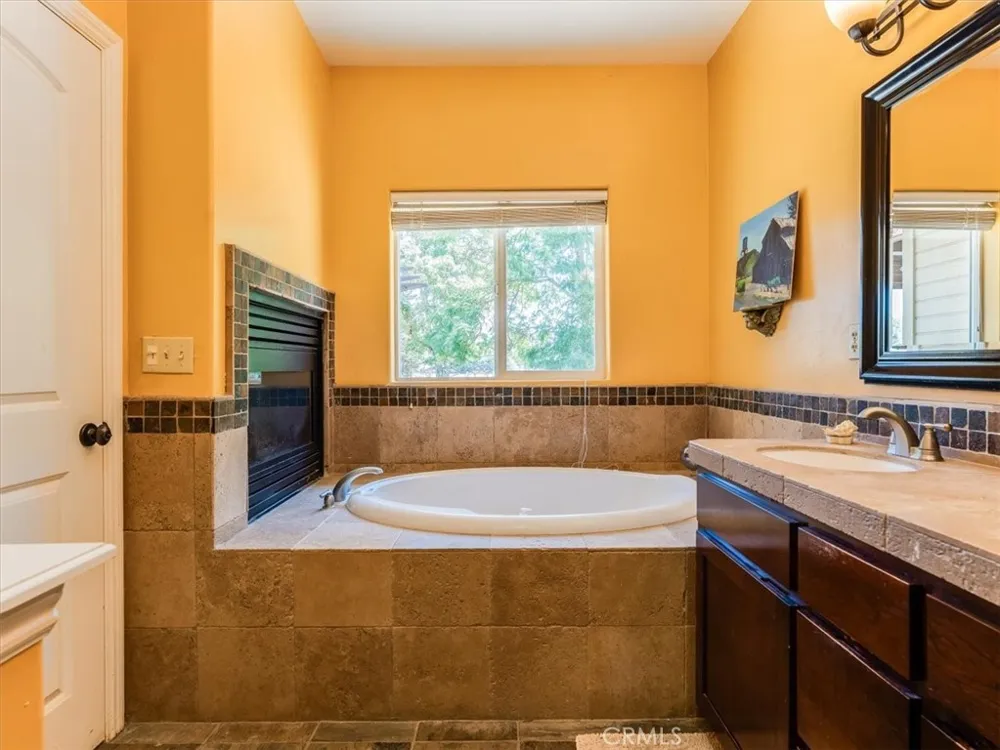 1575 Parkhill Road Santa Margarita, CA 93453