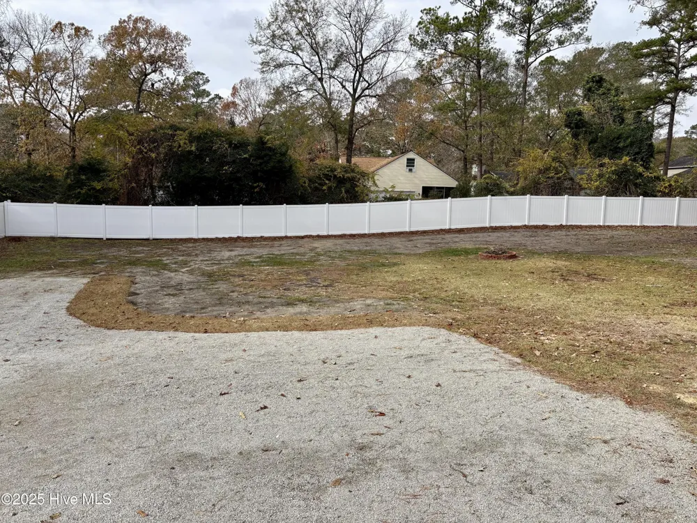 2501 Steeple Chase Drive Trent Woods, NC 28562
