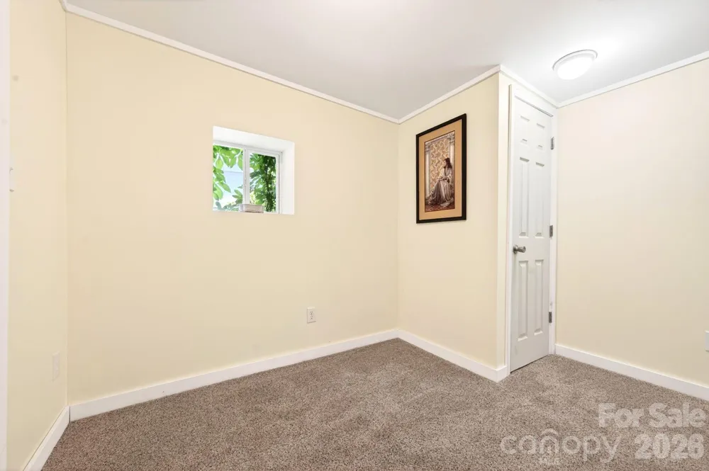 2802 Beaverdam Road Canton, NC 28716