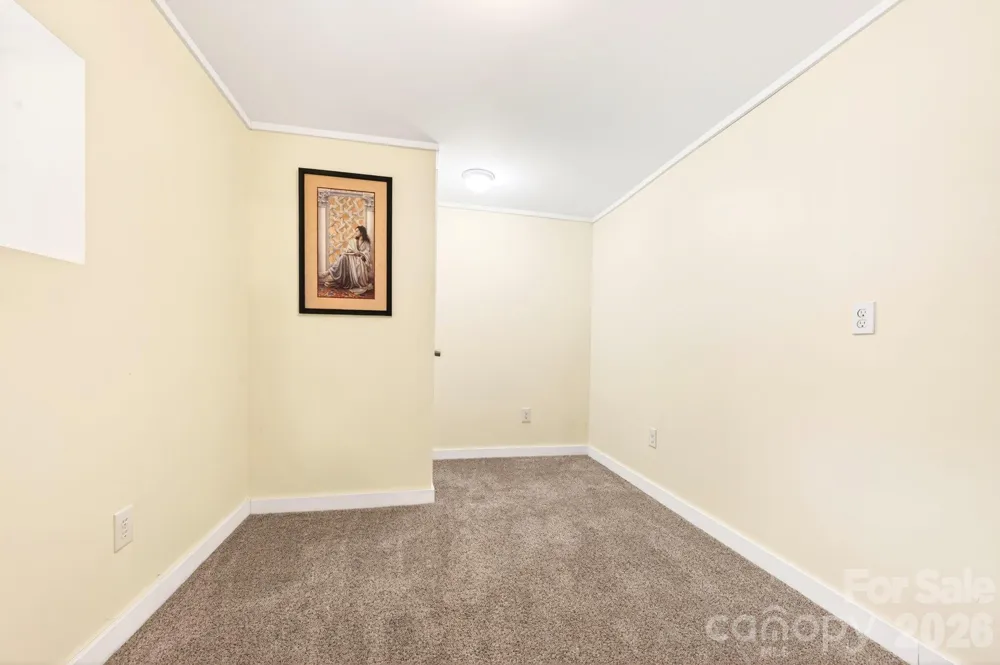 2802 Beaverdam Road Canton, NC 28716