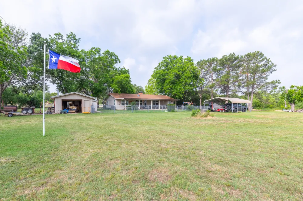 813 County Road 237 Eastland, TX 76448