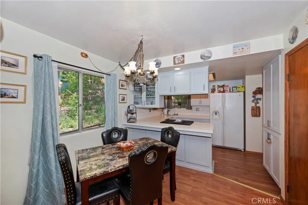 32801 Encina Drive Arrowbear, CA 92382