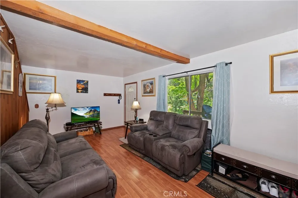 32801 Encina Drive Arrowbear, CA 92382
