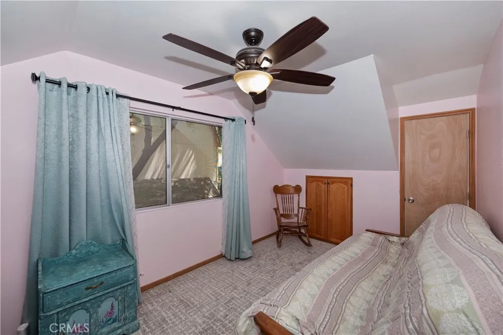 32801 Encina Drive Arrowbear, CA 92382