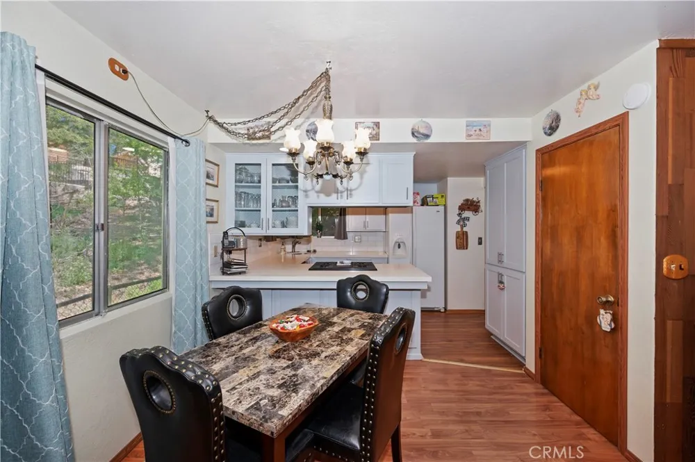 32801 Encina Drive Arrowbear, CA 92382