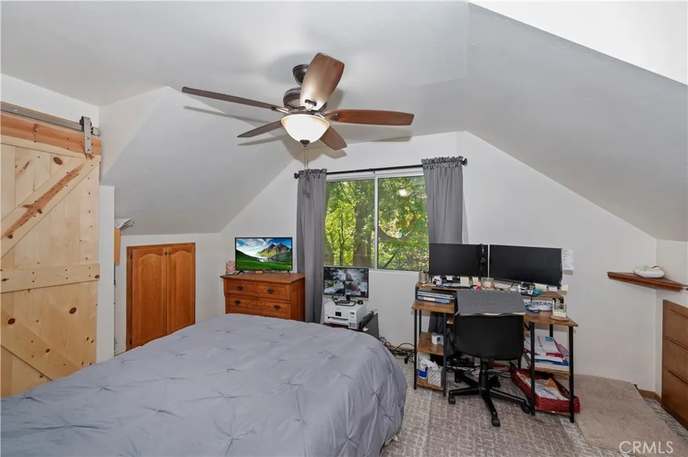 32801 Encina Drive Arrowbear, CA 92382