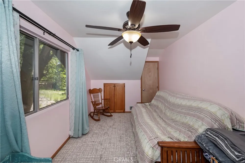 32801 Encina Drive Arrowbear, CA 92382