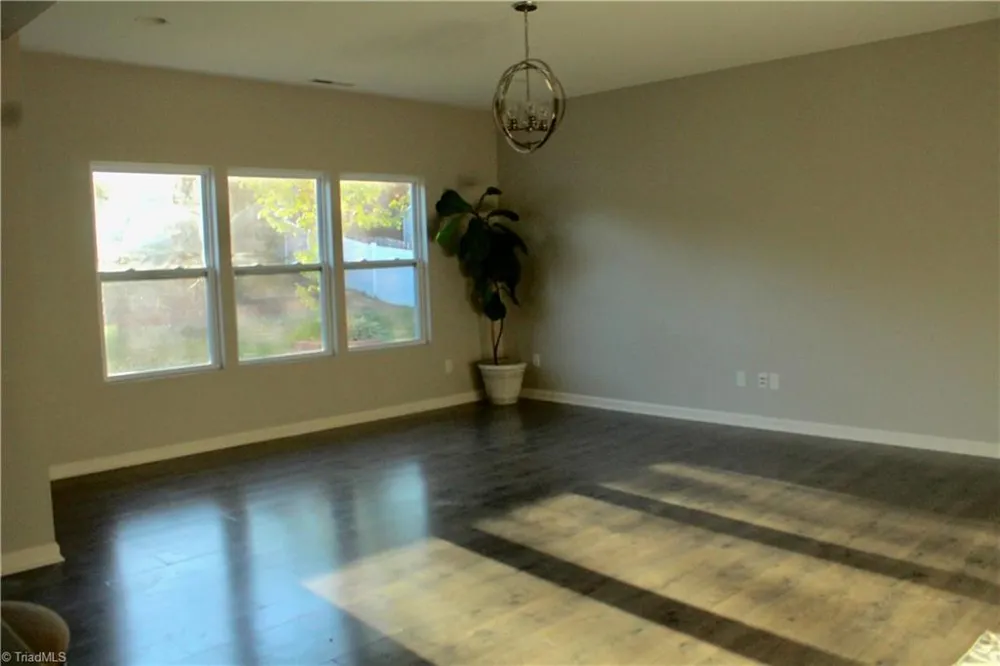 4120 Medina Court Pfafftown, NC 27040