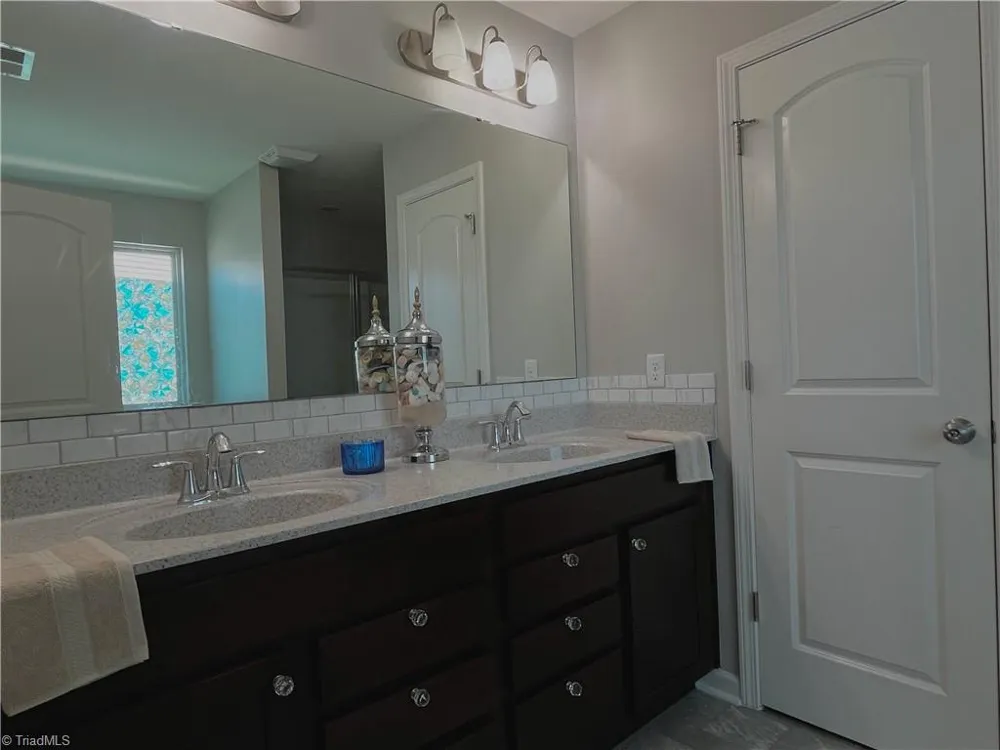 4120 Medina Court Pfafftown, NC 27040