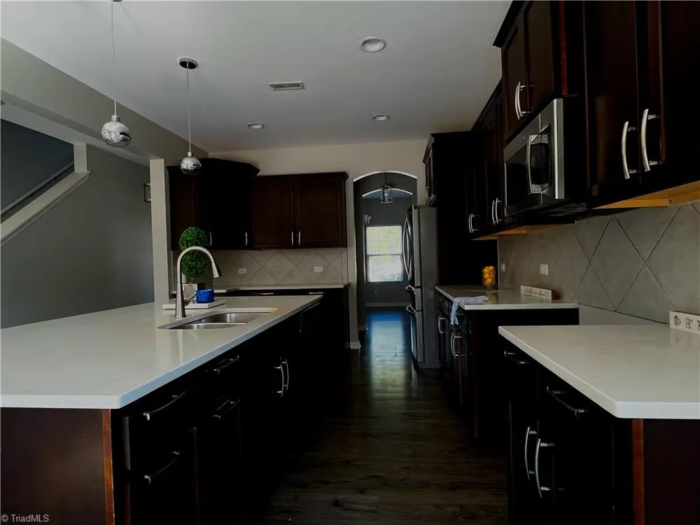 4120 Medina Court Pfafftown, NC 27040