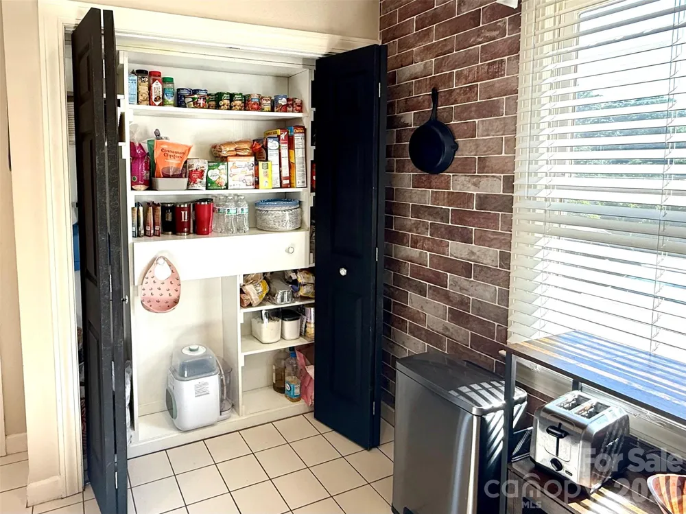 2705 North Center Street NW #65 Hickory, NC 28601