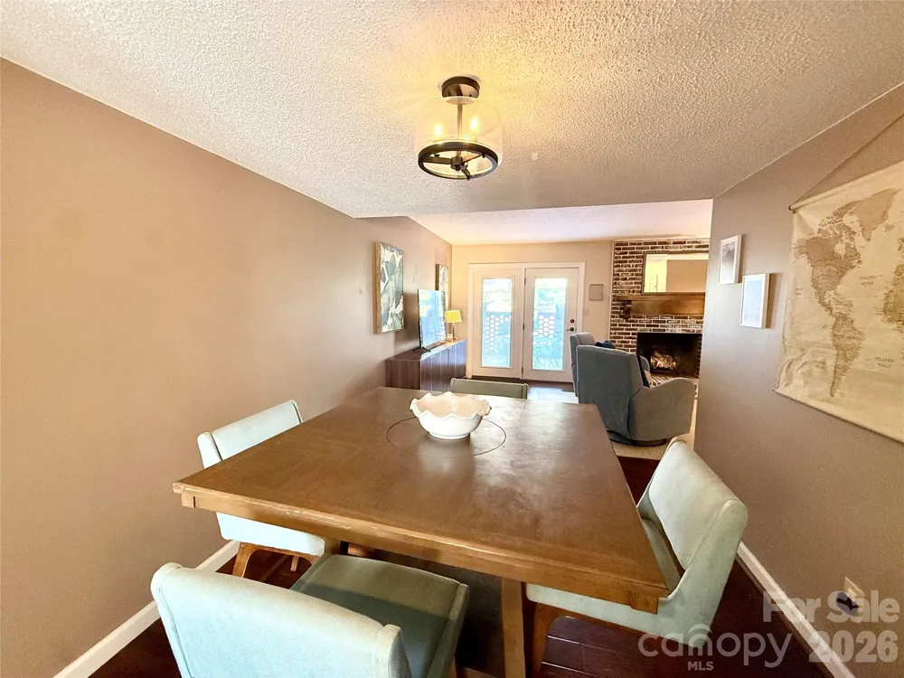 2705 North Center Street NW #65 Hickory, NC 28601