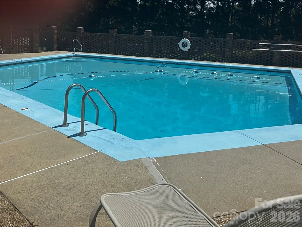 2705 North Center Street NW #65 Hickory, NC 28601