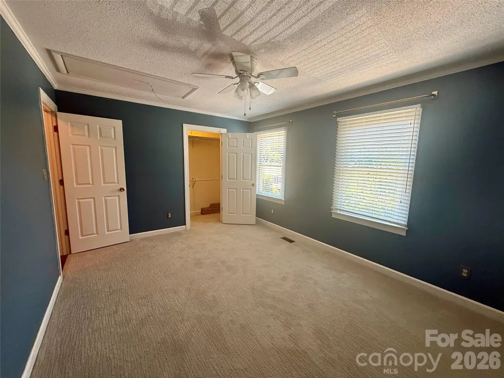 2705 North Center Street NW #65 Hickory, NC 28601