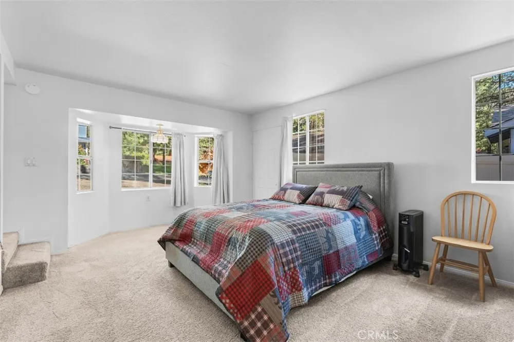 6285 Conifer Wrightwood, CA 92397