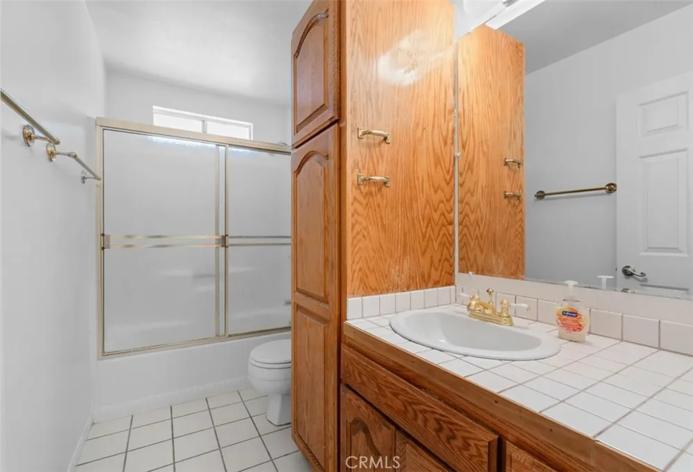 6285 Conifer Wrightwood, CA 92397