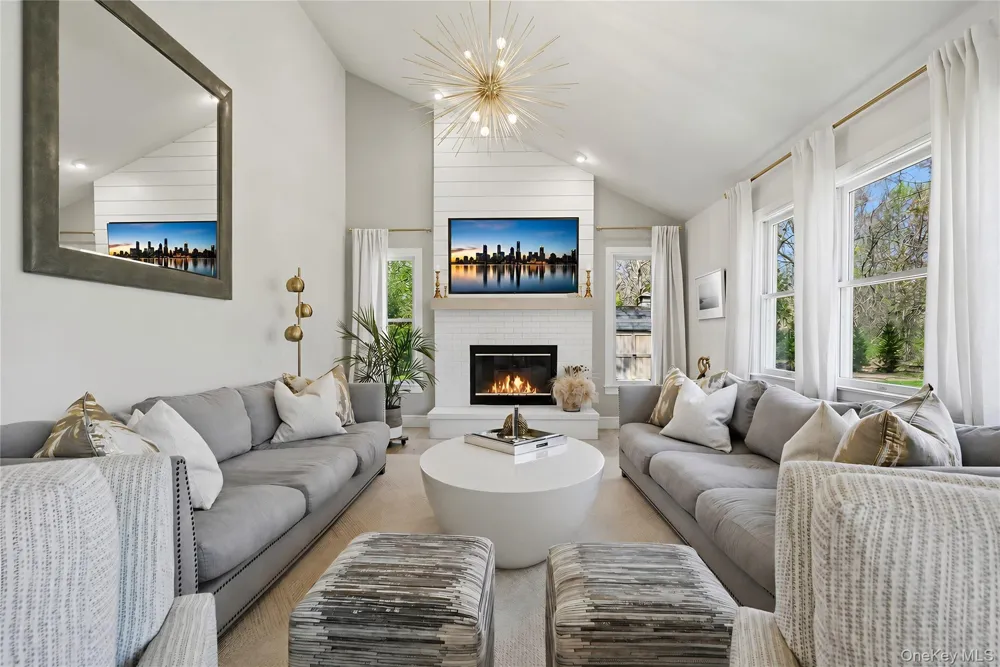 875 Deerfoot Path Cutchogue, NY 11935