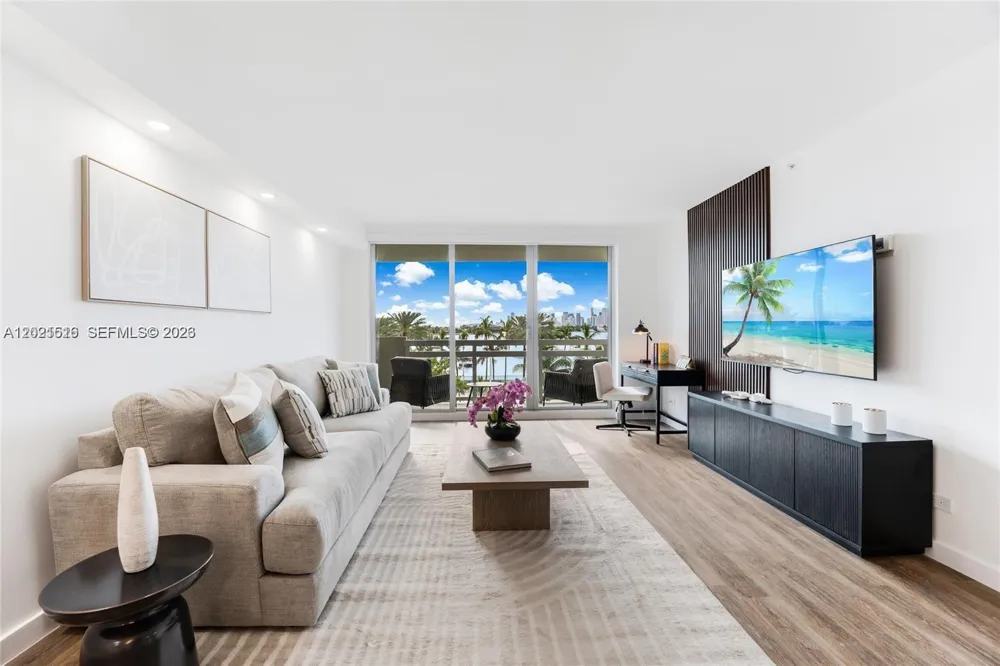 1500 Bay Rd #416S Miami Beach, FL 33139