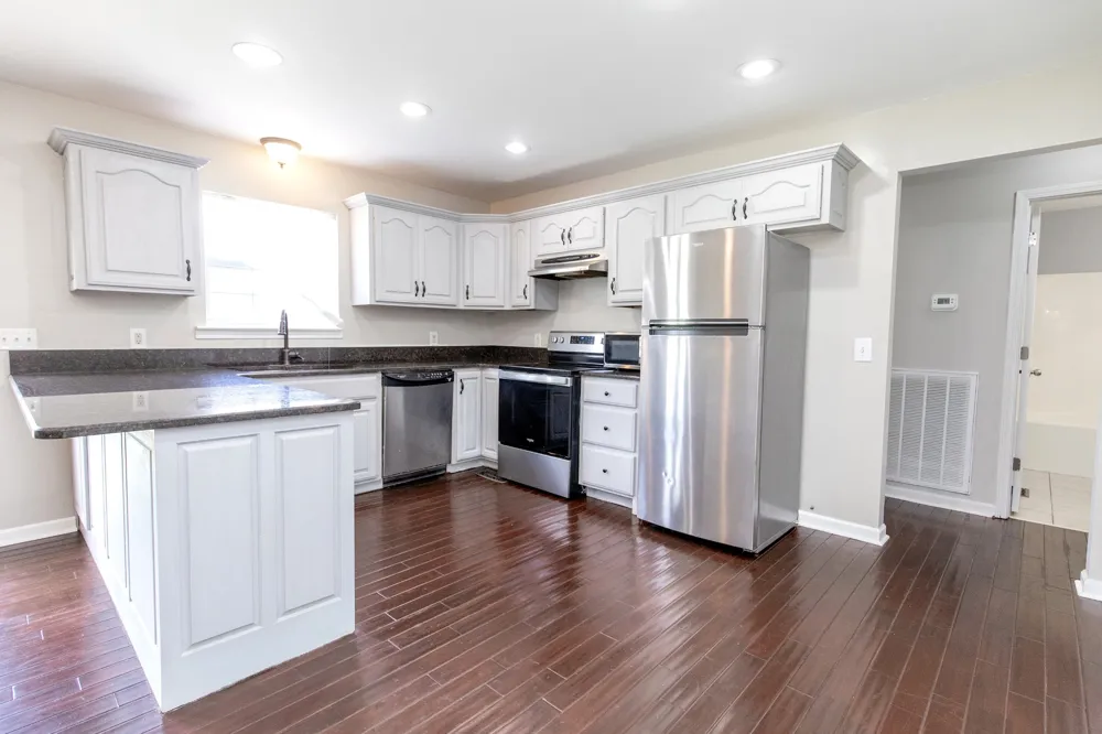 443 Clearview Rd Cottontown, TN 37048