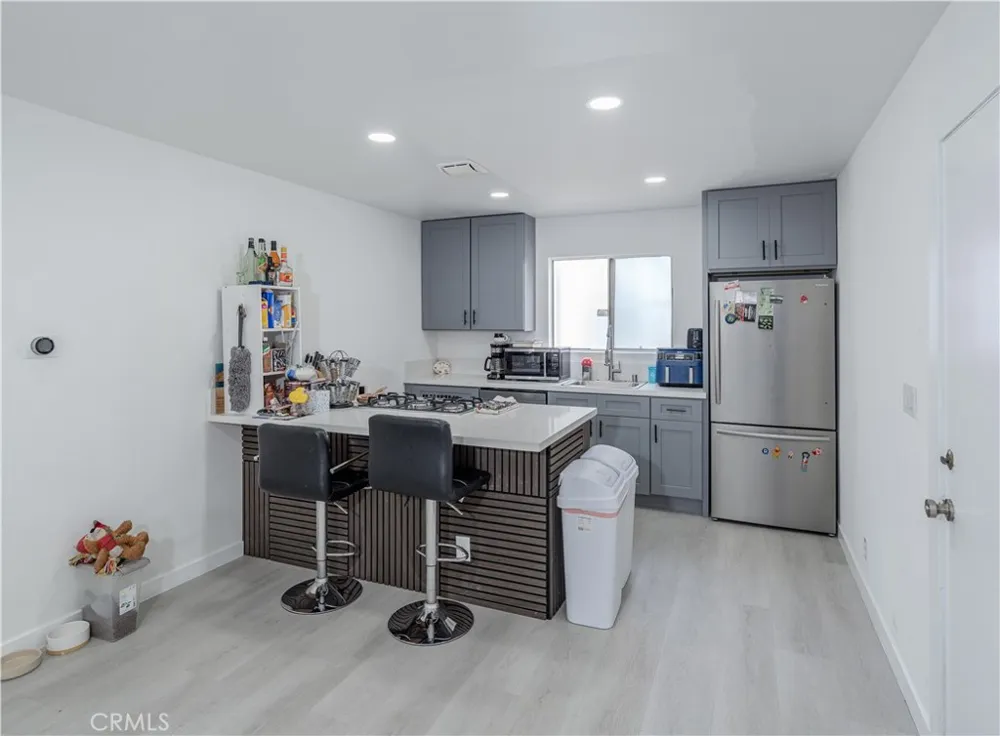 2803 S Fairview #C Santa Ana, CA 92704