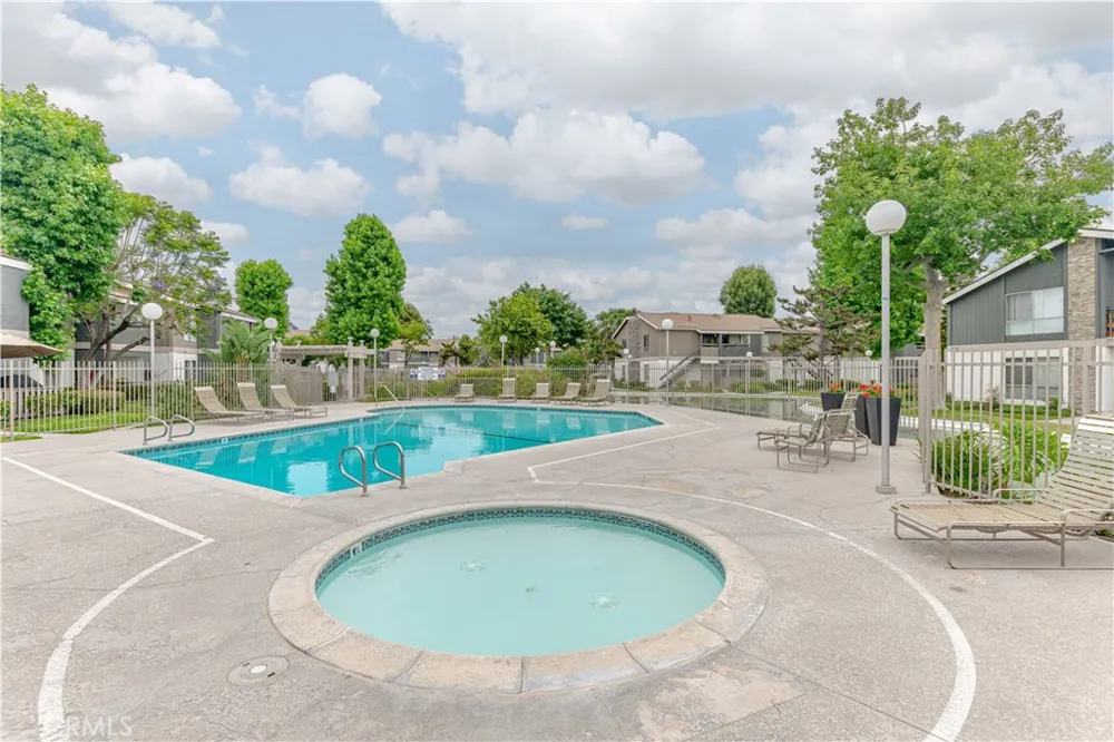 2803 S Fairview #C Santa Ana, CA 92704