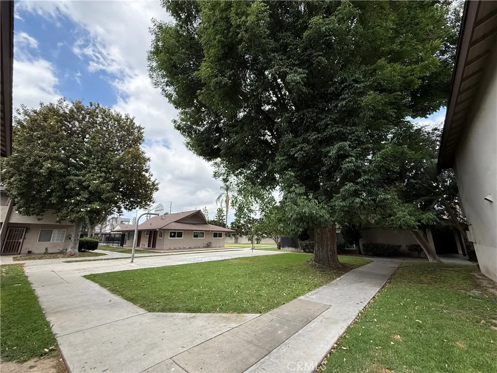 521 S Lyon #85 Santa Ana, CA 92701