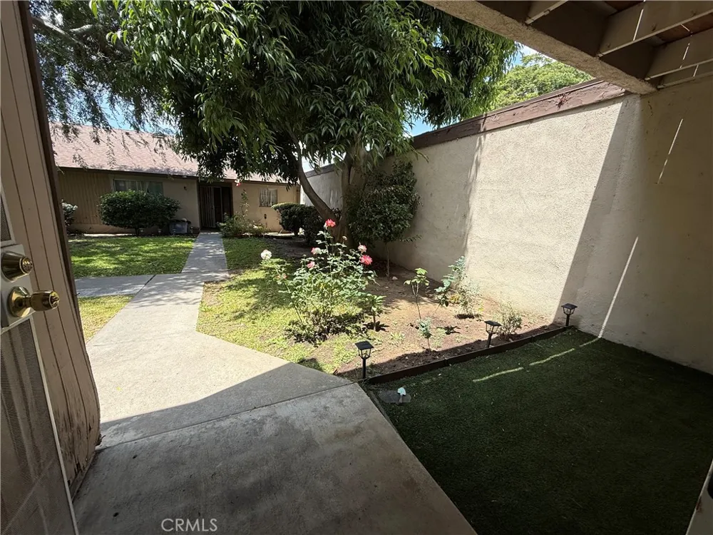 521 S Lyon #85 Santa Ana, CA 92701