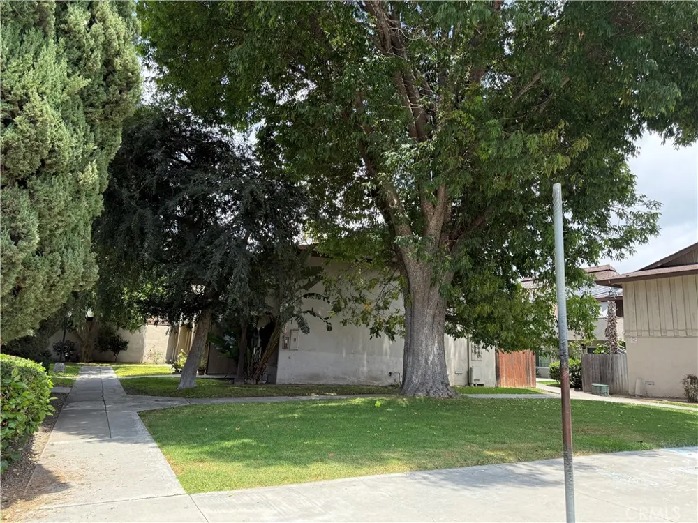 521 S Lyon #85 Santa Ana, CA 92701