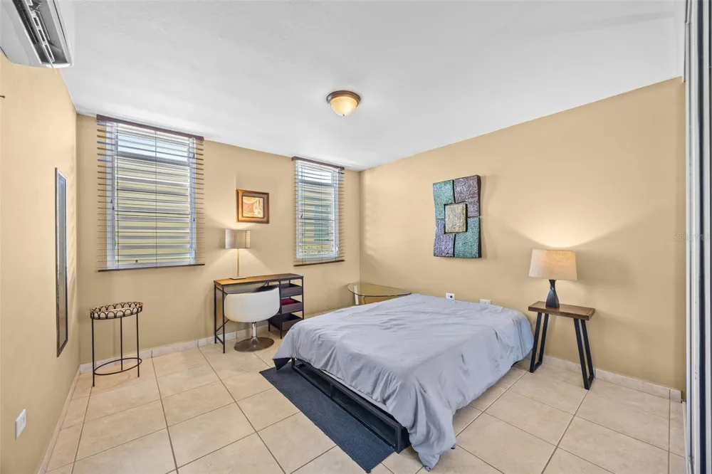 677 PASEO LOS CORALES I, MAR INDICO ST #F-10 Dorado, PR 00646