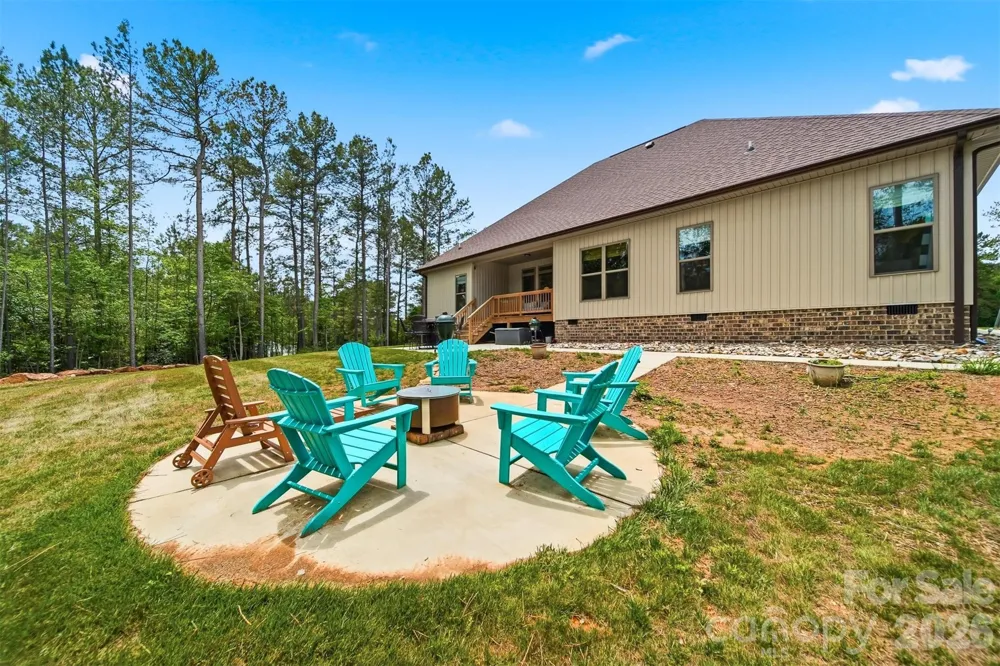 111 Lakefront Drive Connelly Springs, NC 28612