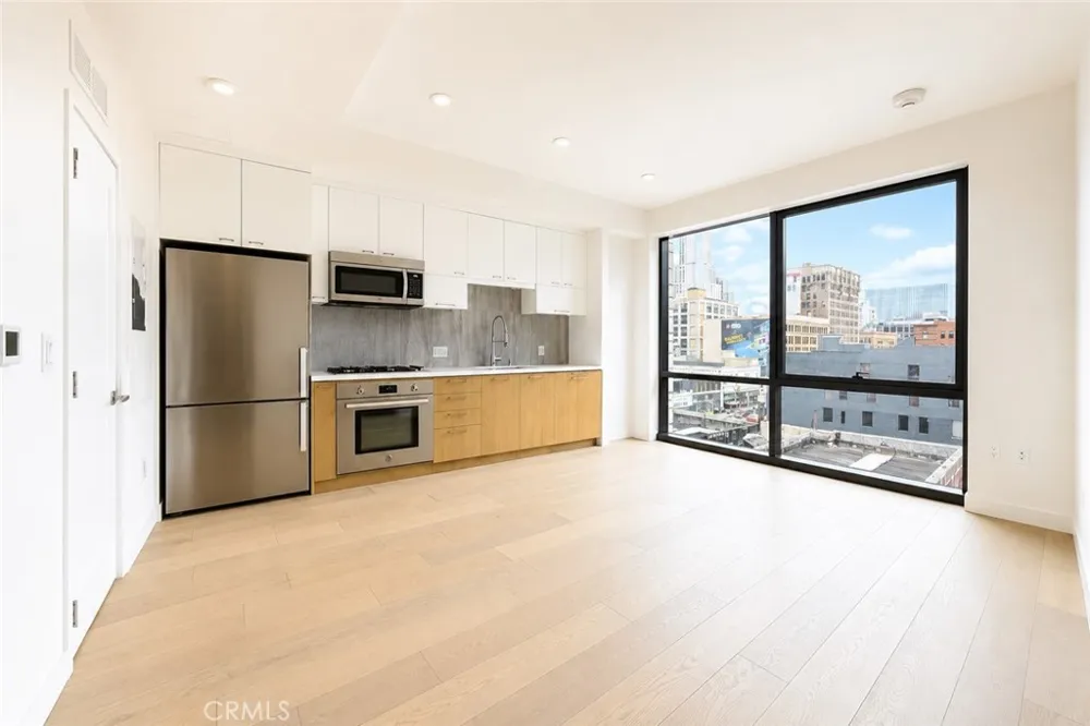 400 S Broadway #601 Los Angeles, CA 90013
