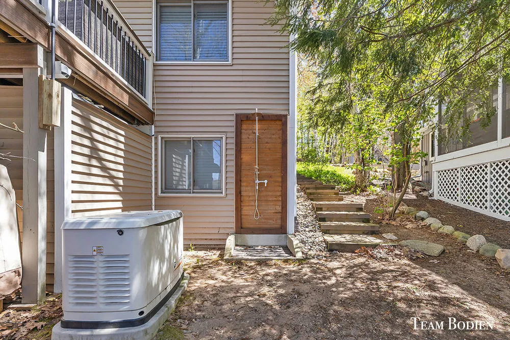 11320 Alpine Road Canadian Lakes, MI 49346