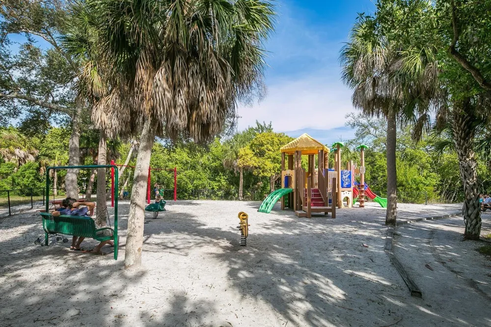 840 BAYPORT WAY #840 Longboat Key, FL 34228