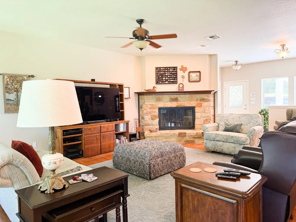 2152 Lcr 882 Jewett, TX 75846
