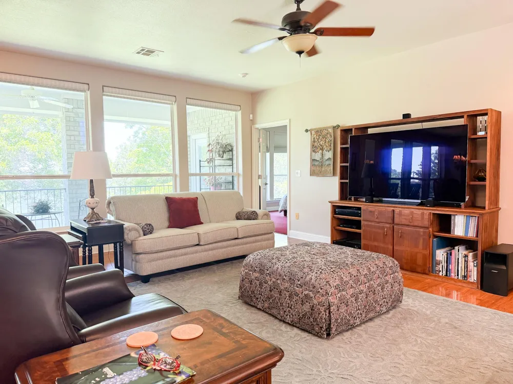2152 Lcr 882 Jewett, TX 75846