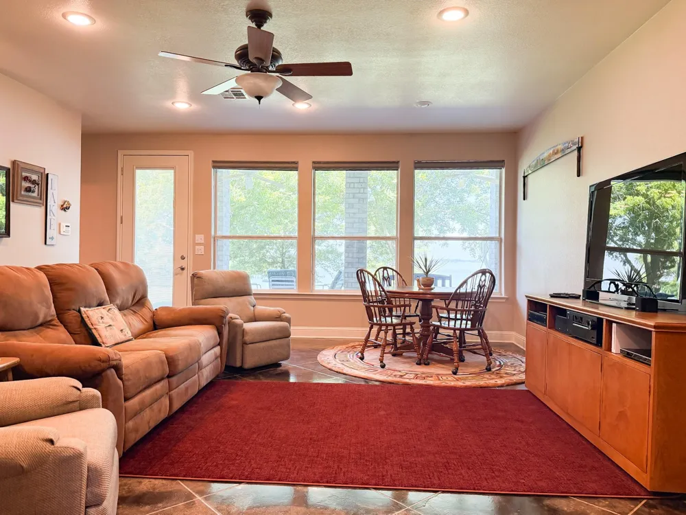 2152 Lcr 882 Jewett, TX 75846