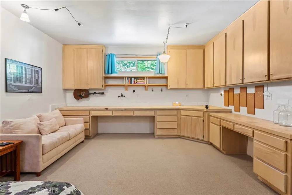 26509 Lake Forest Drive Twin Peaks, CA 92391