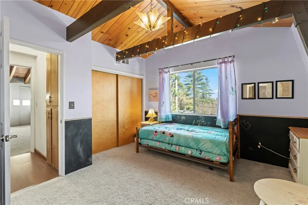 26509 Lake Forest Drive Twin Peaks, CA 92391