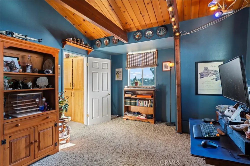 26509 Lake Forest Drive Twin Peaks, CA 92391