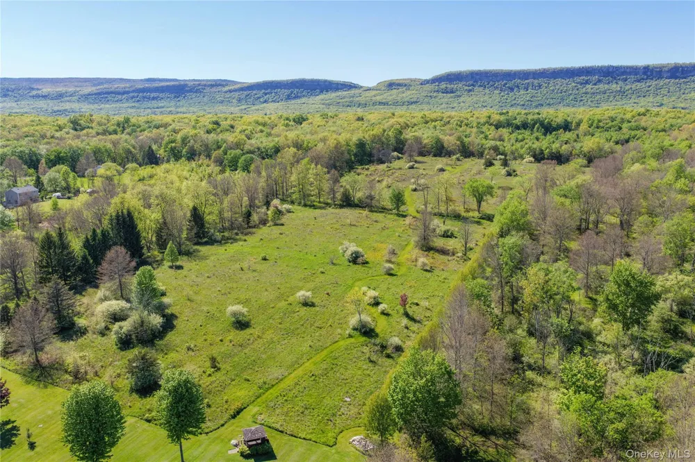 652 Albany Post Road New Paltz, NY 12561