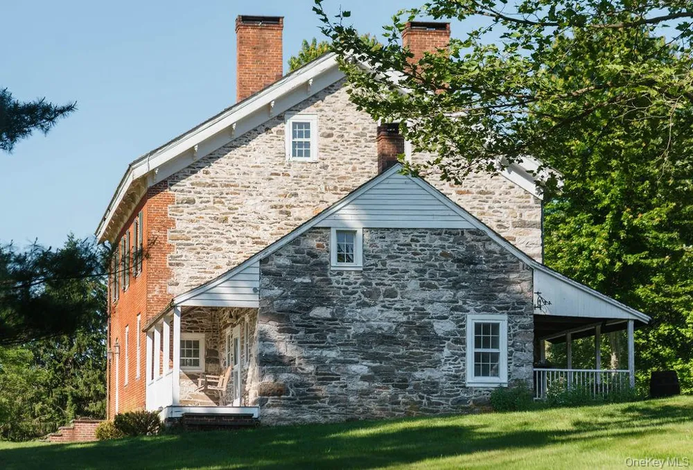 652 Albany Post Road New Paltz, NY 12561