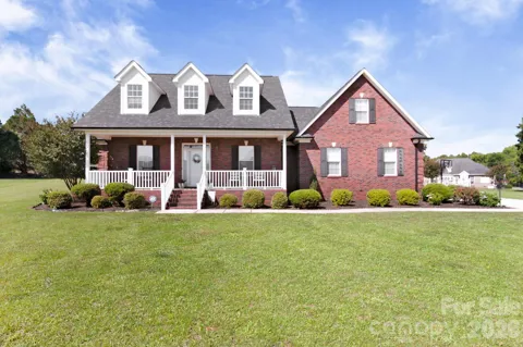 2318 Cardinal Ridge Lane