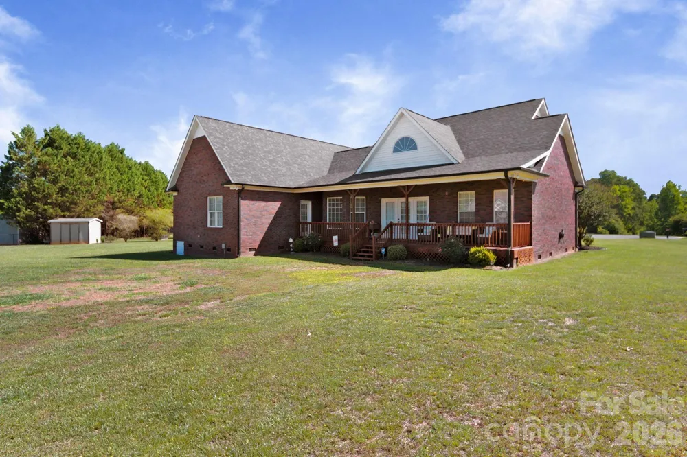 2318 Cardinal Ridge Lane Wingate, NC 28174
