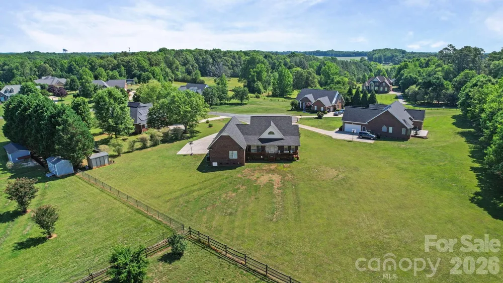 2318 Cardinal Ridge Lane Wingate, NC 28174